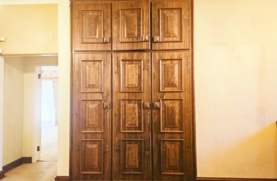 5 Bedroom Property for Sale in Dan Pienaar Free State